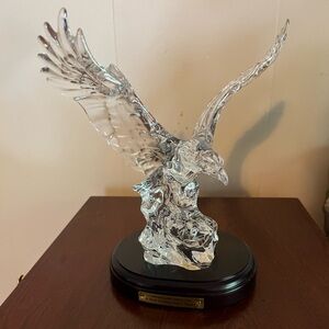 Pure romance lead crystal eagle with wood base